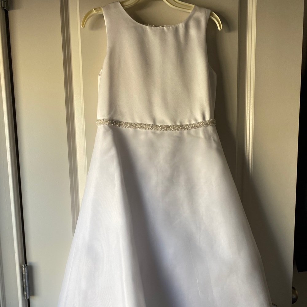Simple, elegant First Holy Communion Dress